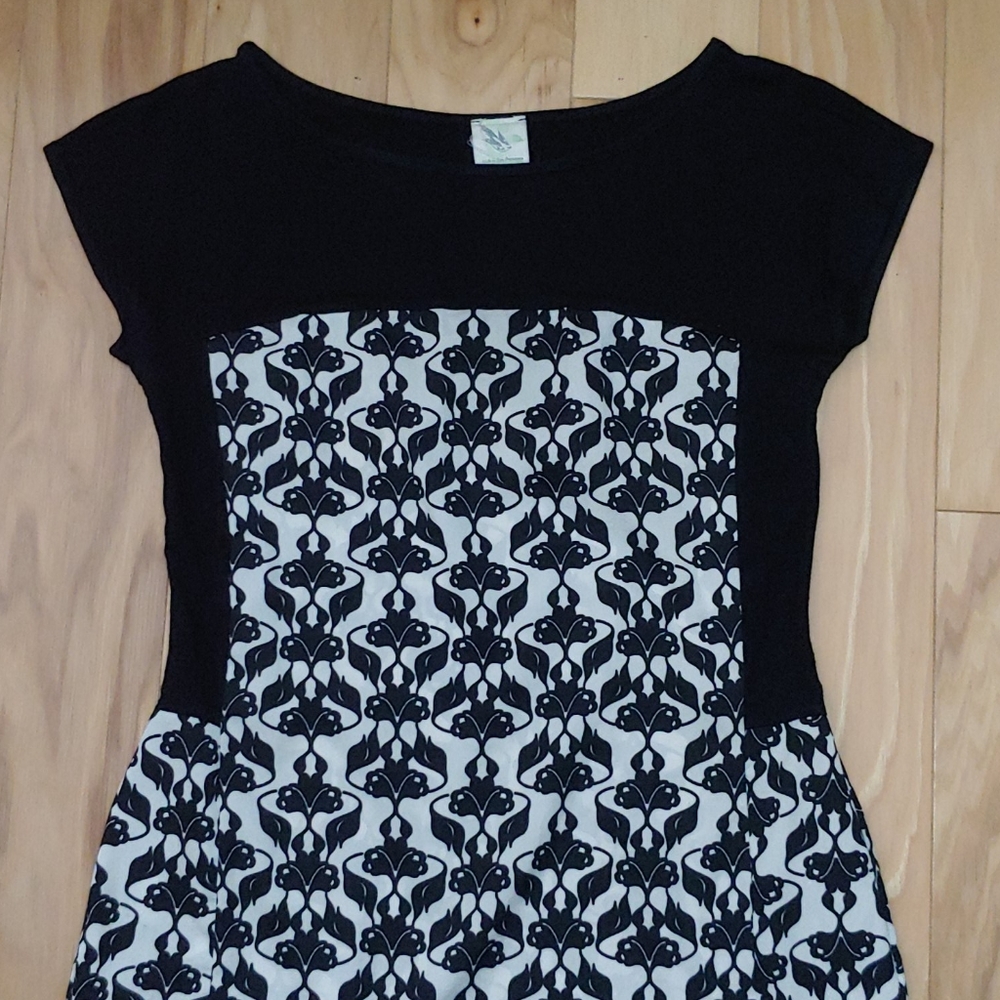 Anthropologie tunic top